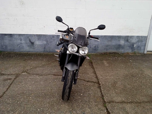 2010 triumph streettriple r motorfiets - afbeelding 4 van  9