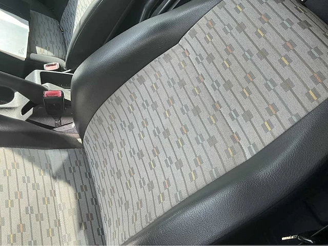 2010 volkswagen caddy - afbeelding 15 van  29