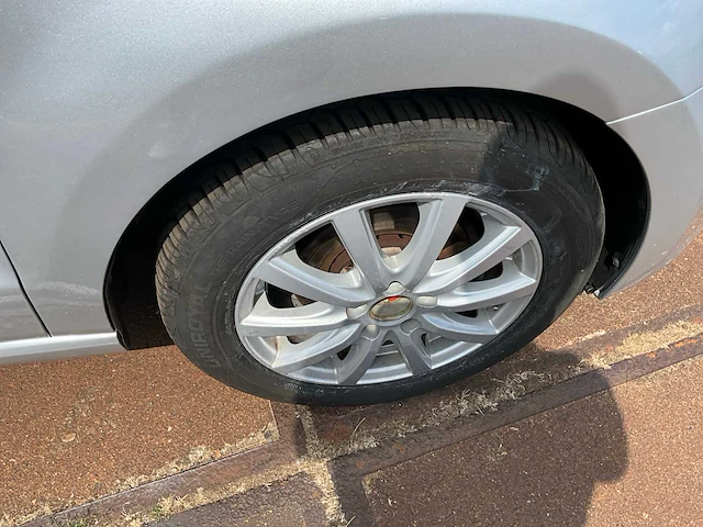 2010 volkswagen polo personenauto - afbeelding 15 van  30