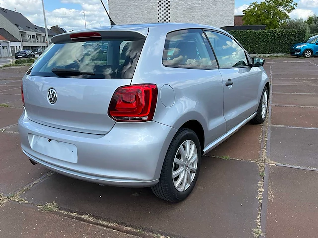 2010 volkswagen polo personenauto - afbeelding 26 van  30