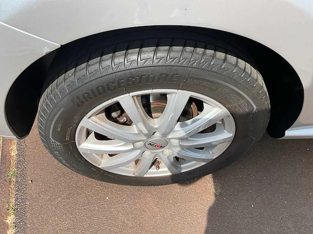 2010 volkswagen polo personenauto - afbeelding 22 van  31