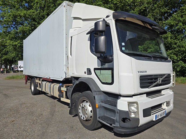 2010 volvo fe260 - bakwagen met laadklep - 7.1l diesel – airco - afbeelding 9 van  16