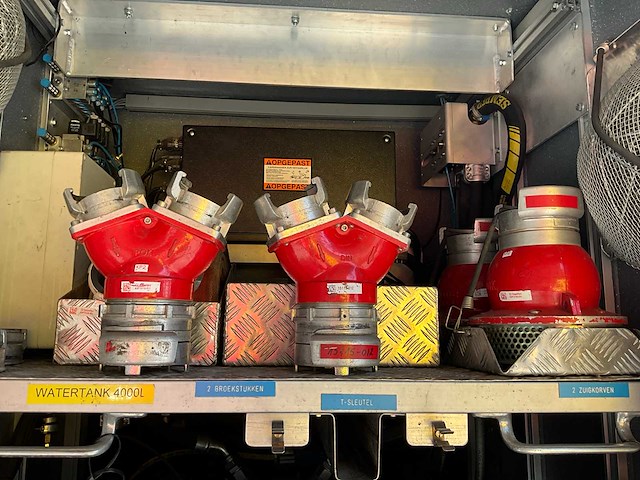 2010 volvo fmfh e4 tankautospuit - afbeelding 11 van  64