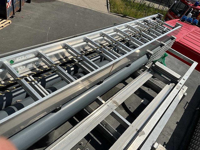 2010 volvo fmfh e4 tankautospuit - afbeelding 29 van  64