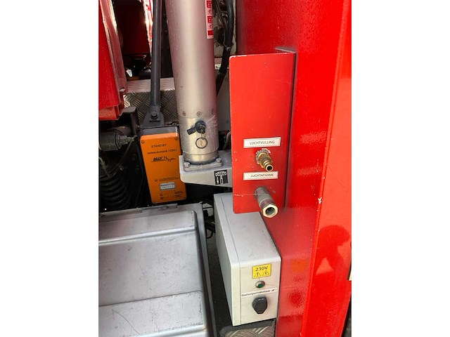 2010 volvo fmfh e4 tankautospuit - afbeelding 37 van  64