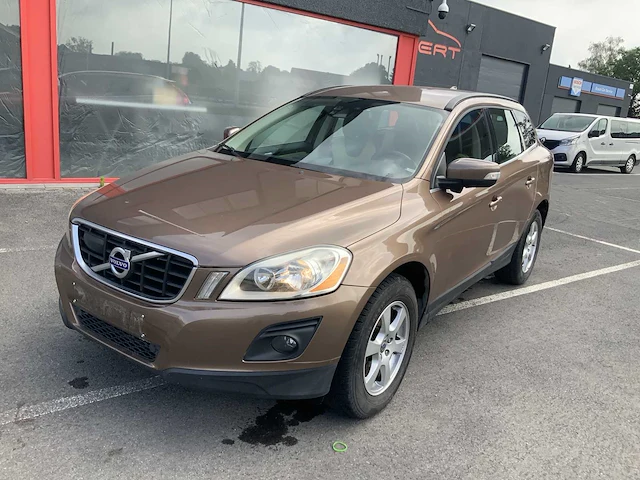 2010 volvo xc60 personenauto - afbeelding 1 van  34