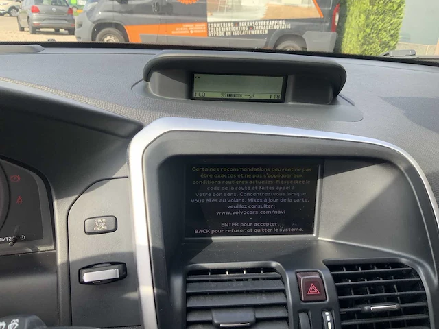 2010 volvo xc60 personenauto - afbeelding 14 van  34