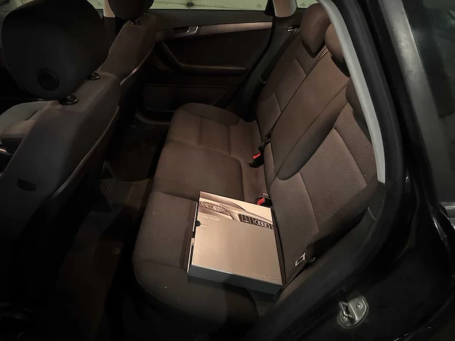 2011 - audi a3 - personenauto - afbeelding 23 van  35