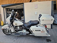 2011 - harley davidson electra glide - american police - afbeelding 1 van  12