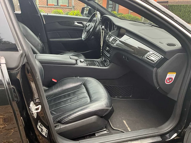 2011 - mercedes-benz cls 350 cdi - personenauto - afbeelding 8 van  39
