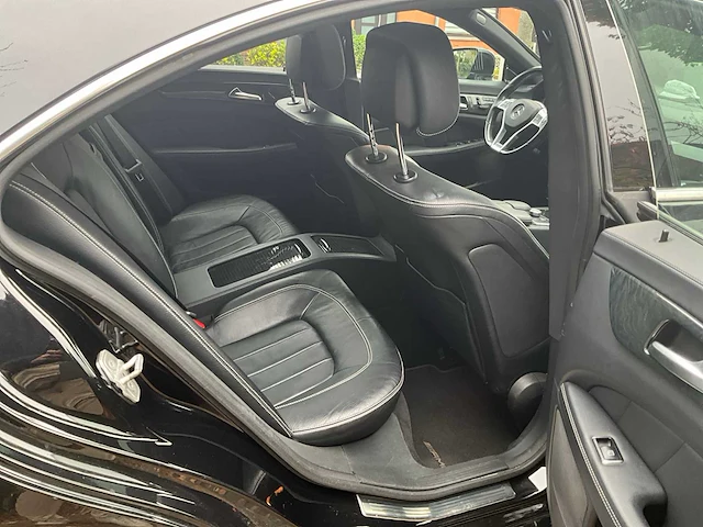2011 - mercedes-benz cls 350 cdi - personenauto - afbeelding 13 van  39