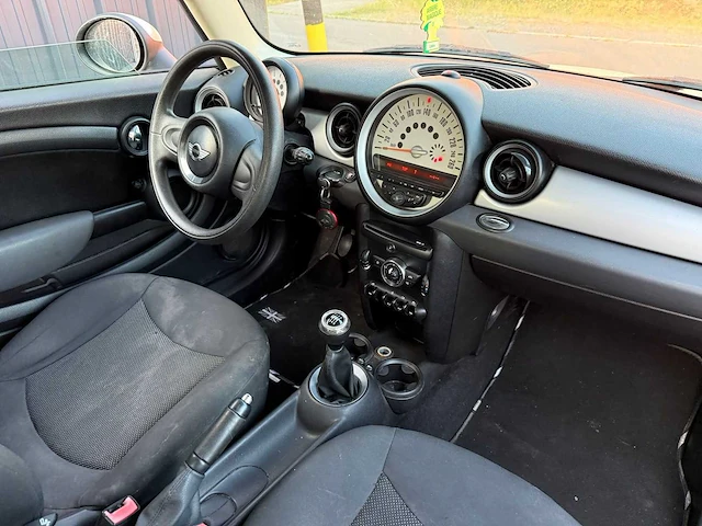 2011 - mini cooper d - personenauto - afbeelding 4 van  19