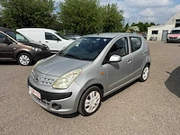 2011 - nissan pixo - personenauto