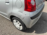 2011 - nissan pixo - personenauto - afbeelding 10 van  17