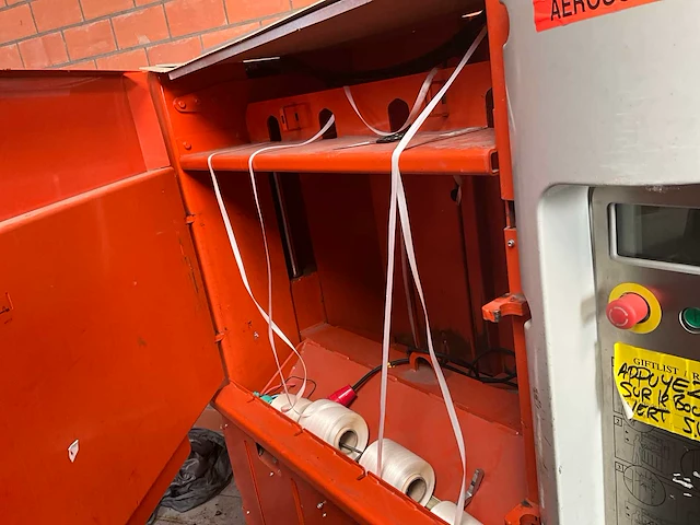 2011 - orwak compactor 3300 - papier shredder - afbeelding 6 van  8