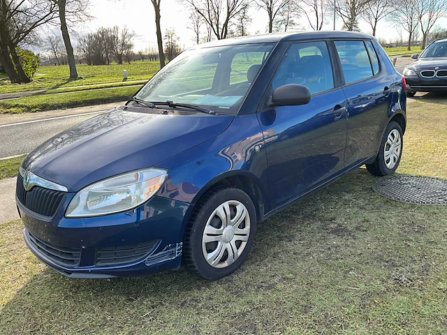 2011 - skoda fabia - personenauto - afbeelding 1 van  29