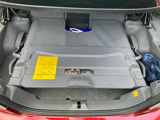 2011 - volvo c70 - car - afbeelding 8 van  51
