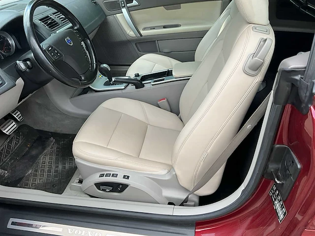 2011 - volvo c70 - car - afbeelding 14 van  51