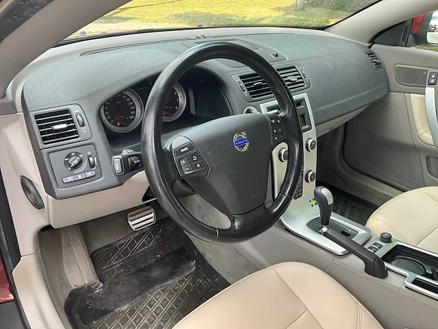 2011 - volvo c70 - car - afbeelding 15 van  51