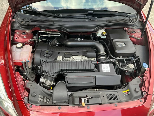 2011 - volvo c70 - car - afbeelding 28 van  51