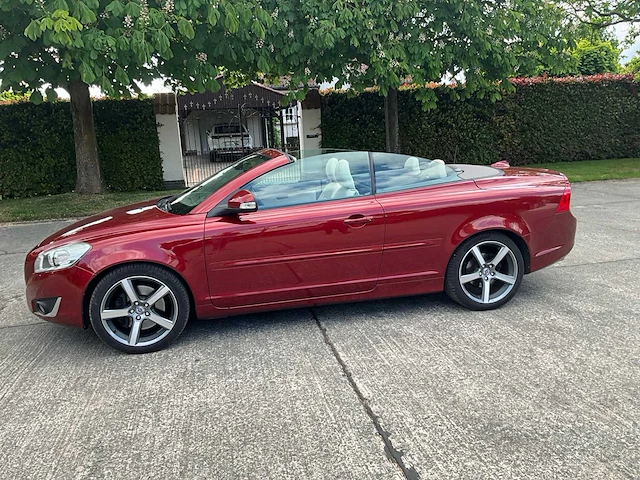 2011 - volvo c70 - car - afbeelding 30 van  51