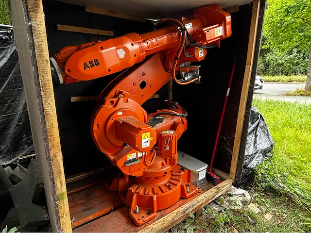 2011 abb irb 6640 m2004 industriële robot - afbeelding 11 van  17