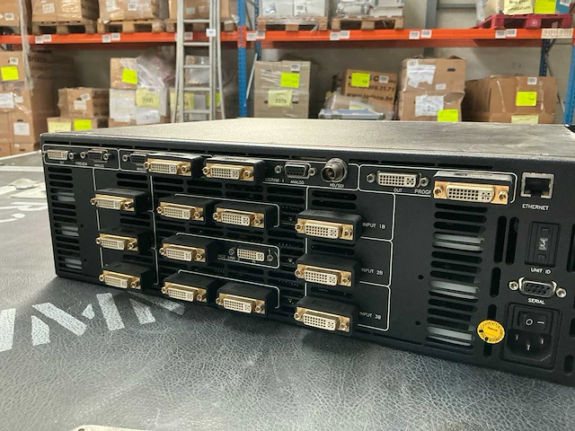 2011 barco encore vpx 3me 3g video processor - afbeelding 3 van  4