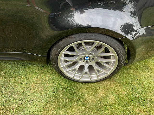 2011 bmw 1m personenauto - afbeelding 3 van  17
