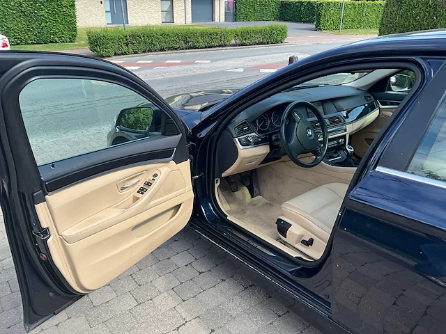 2011 bmw 520d personenauto - afbeelding 8 van  23