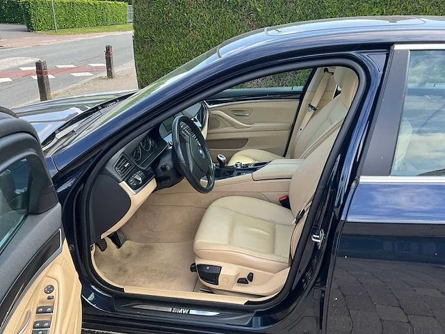 2011 bmw 520d personenauto - afbeelding 9 van  23
