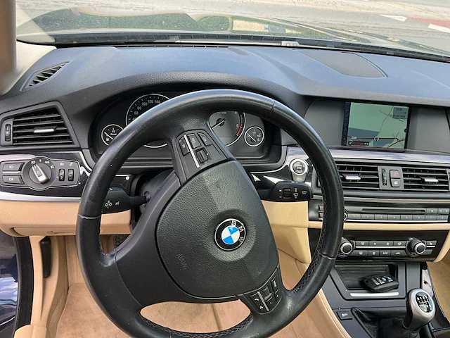 2011 bmw 520d personenauto - afbeelding 10 van  23