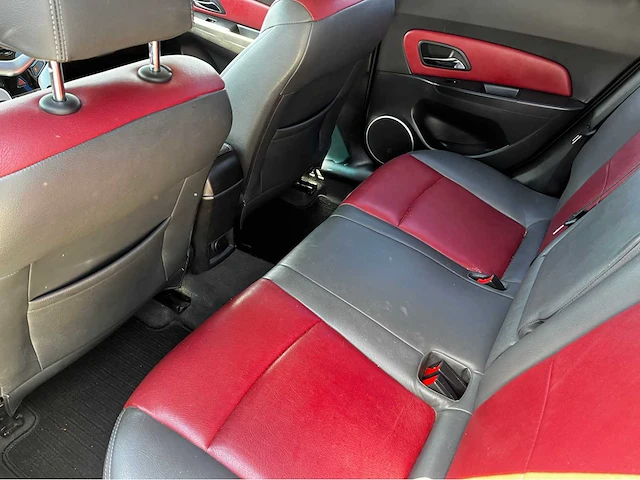2011 chevrolet cruze personenauto - afbeelding 2 van  19