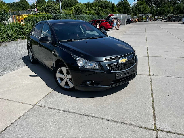 2011 chevrolet cruze personenauto - afbeelding 14 van  19