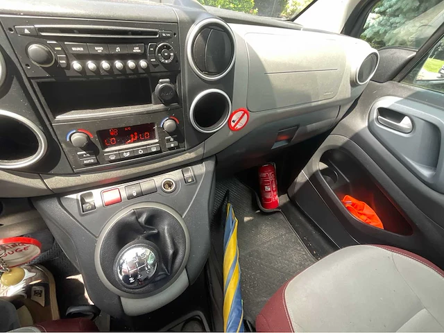 2011 citroën berlingo 1.6 hdi thalassa auto - afbeelding 17 van  38