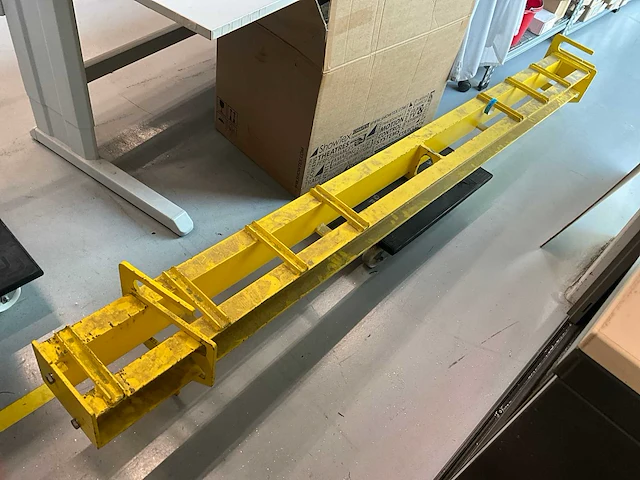 2011 cluma 3,2t rolbrug - afbeelding 7 van  30