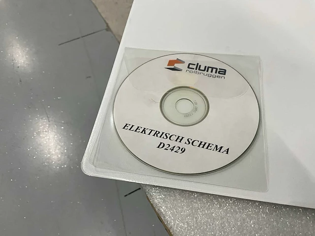 2011 cluma 3,2t rolbrug - afbeelding 17 van  30
