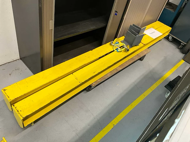 2011 cluma 3,2t rolbrug - afbeelding 16 van  26