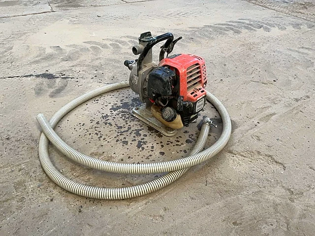 2011 dolmar mp 352.4 waterpomp - afbeelding 8 van  14