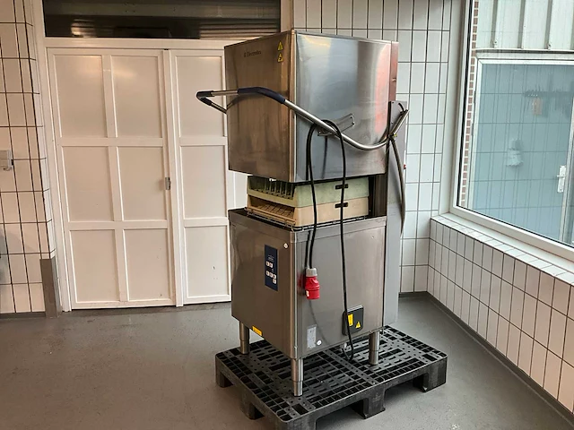 2011 electrolux ehtai korvenvaatwasmachine - afbeelding 5 van  8
