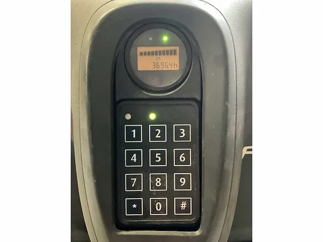 2011 fenwick-linde 20l elektrische palletwagen - afbeelding 7 van  8