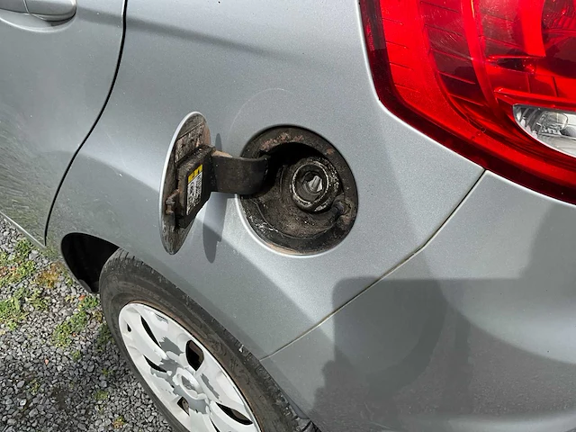 2011 ford fiësta - personenauto - afbeelding 15 van  28