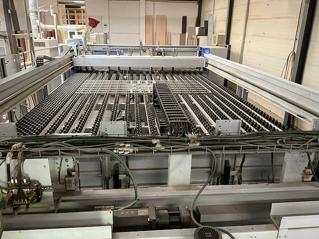 2011 holzma profi hpl380/43/22/x/new platen opdeelzaagmachine - afbeelding 6 van  24