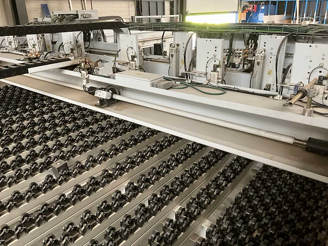 2011 holzma profi hpl380/43/22/x/new platen opdeelzaagmachine - afbeelding 14 van  24