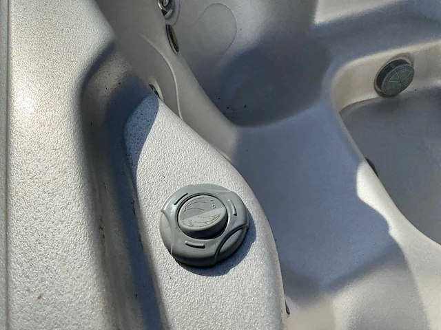 2011 island spas nevis 44 - jacuzzi - afbeelding 24 van  35