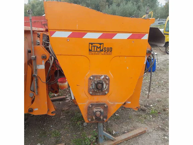 2011 itm s pr d 1200 – hydraulische zoutstrooier (2 stuks) - afbeelding 4 van  13