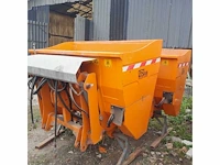2011 itm s pr d 1200 – hydraulische zoutstrooier (2 stuks) - afbeelding 1 van  13