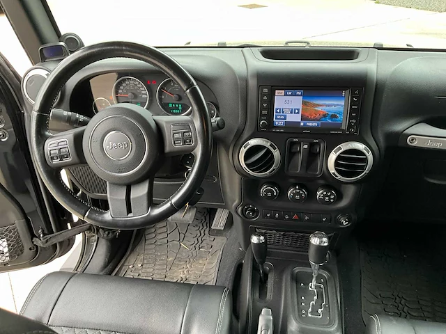 2011 jeep wrangler - afbeelding 10 van  36