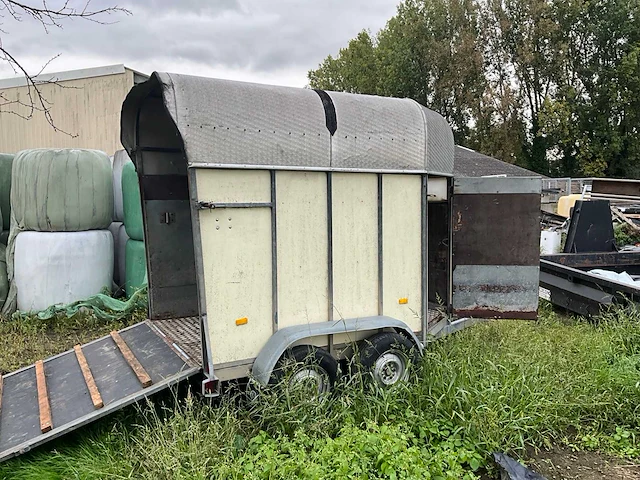 2011 jek paarden en veetrailer - afbeelding 17 van  18