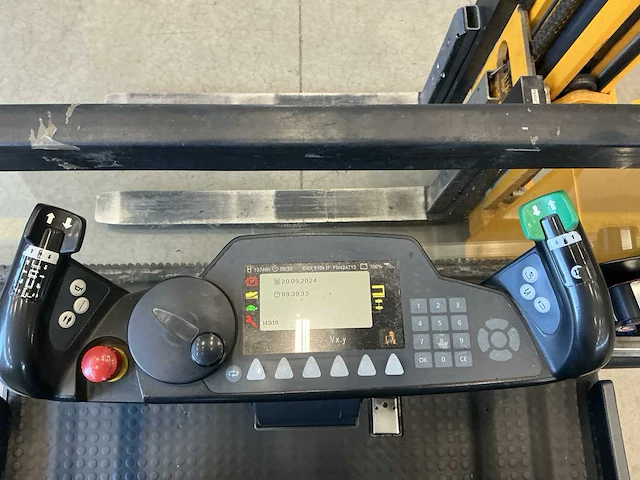 2011 jungheinrich ekx 515k reach truck - afbeelding 8 van  10