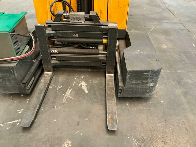 2011 jungheinrich etv q20 reach truck - afbeelding 4 van  21